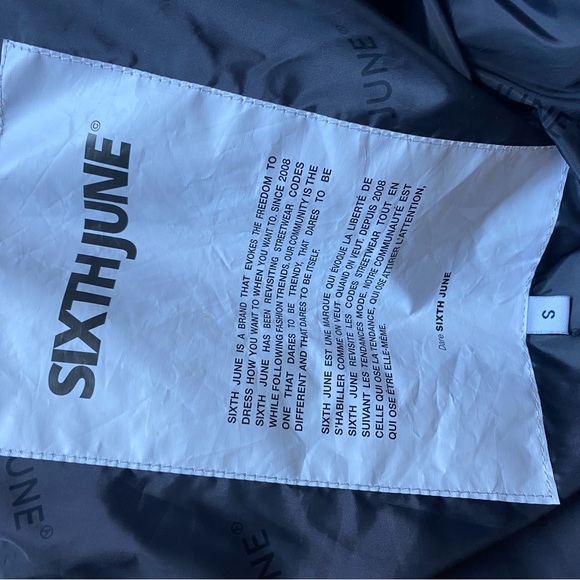 Green sixth June vest - Picture 3 of 3